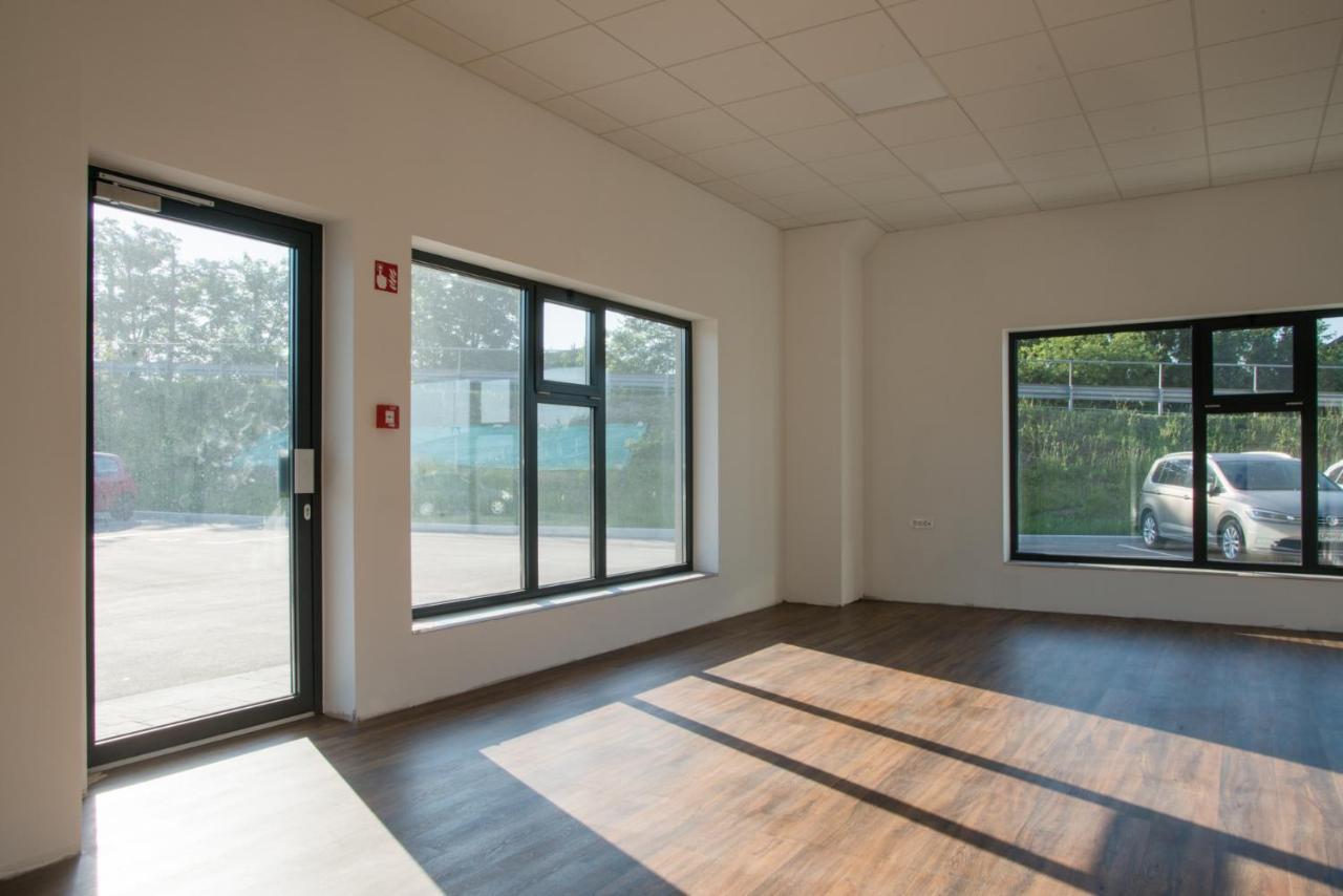 Brezovica Roko Garni Hotel מראה חיצוני תמונה